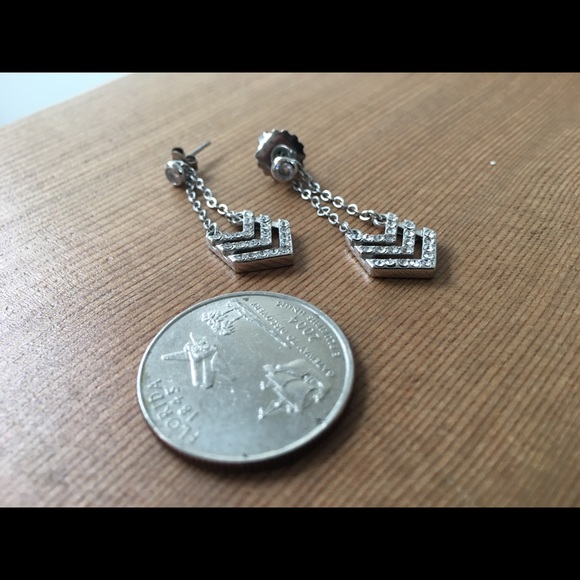 Silver, drop chevron earrings - Picture 6 of 6